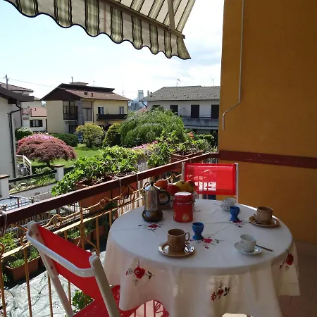 Appartement Il Nido Del Merlo Parcheggio E Giardino *